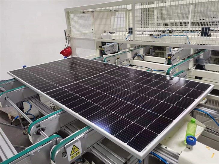 550W solar panel (1)(001)